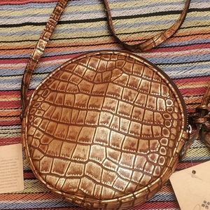 Beautiful Patricia Nash leather crossbody